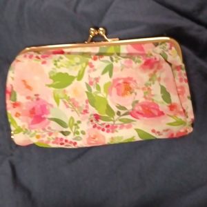 Cosmetic bag